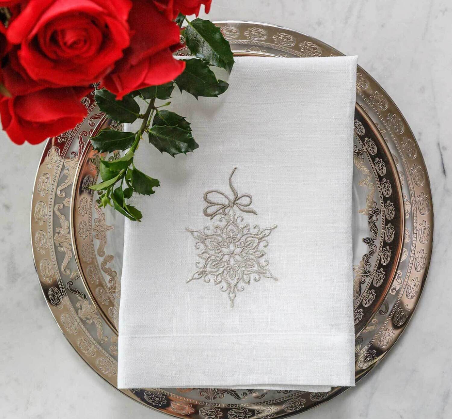 Crown Linen Designs Napkin Tri-Fold Snowflake White Platinum FT1203