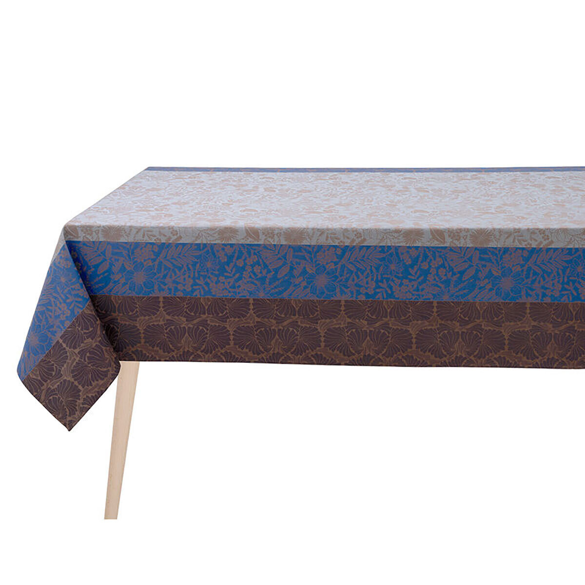 Le Jacquard Francais Cottage Blue Tablecloth � 69&quot; 28948, MPN: 28948,