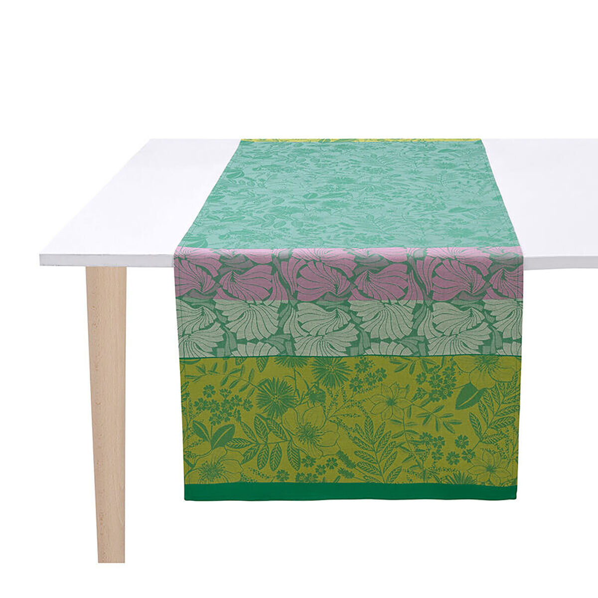 Le Jacquard Francais Cottage Green Runner 20&quot; X 59&quot; 28956, MPN: 28956,