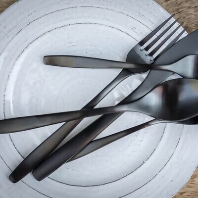Cambridge Averie Pvd-Black Satin 18/0 Stainless Steel 20 Piece Flatware Set 506820CWD12R, MPN: 5068…