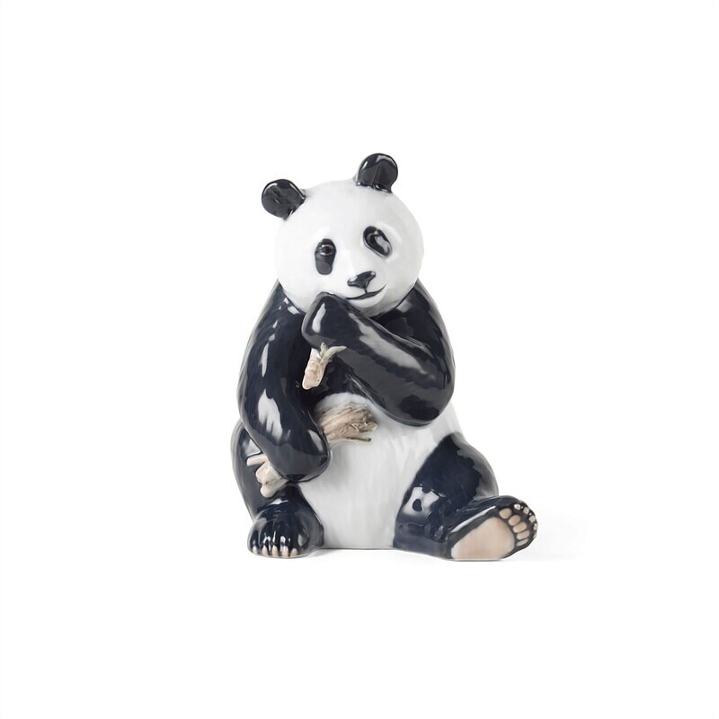 Royal Copenhagen Eating Panda Figurine 18 cm 7 Inch 1071384