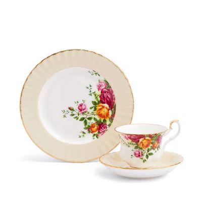 Royal Albert Old Country Roses 3 Piece Set Vanilla 1069335, MPN: 1069335, 701587477949