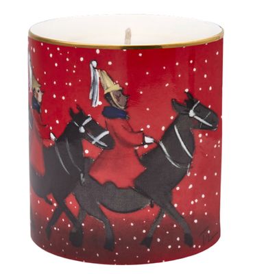 Halcyon Days TR Life Guards in the Snow Red Sandalwood &amp; Vetiver Unlidded Candle, MPN: BCTLS06CAG