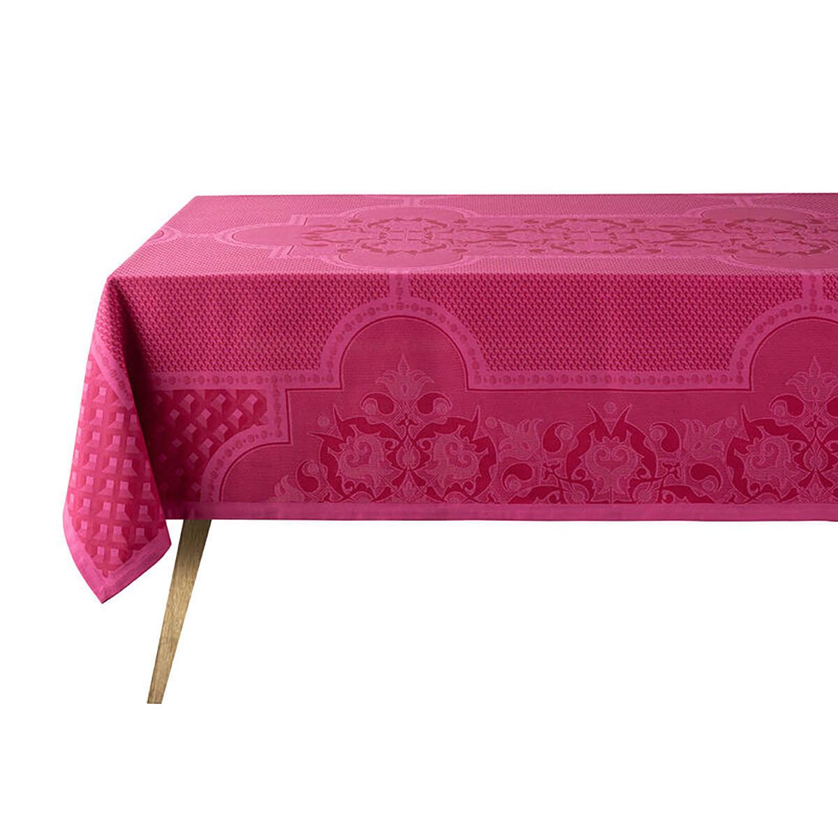 Le Jacquard Francais Palais Venitien Pink Tablecloth 30229