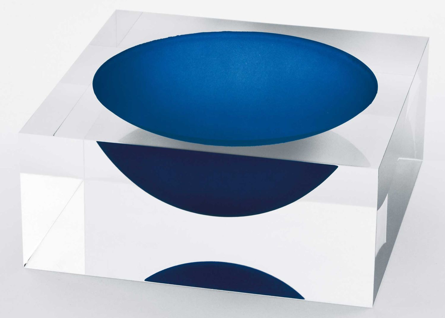 Tizo Designs Lucite Bowl Blue, MPN: HA188BLBW
