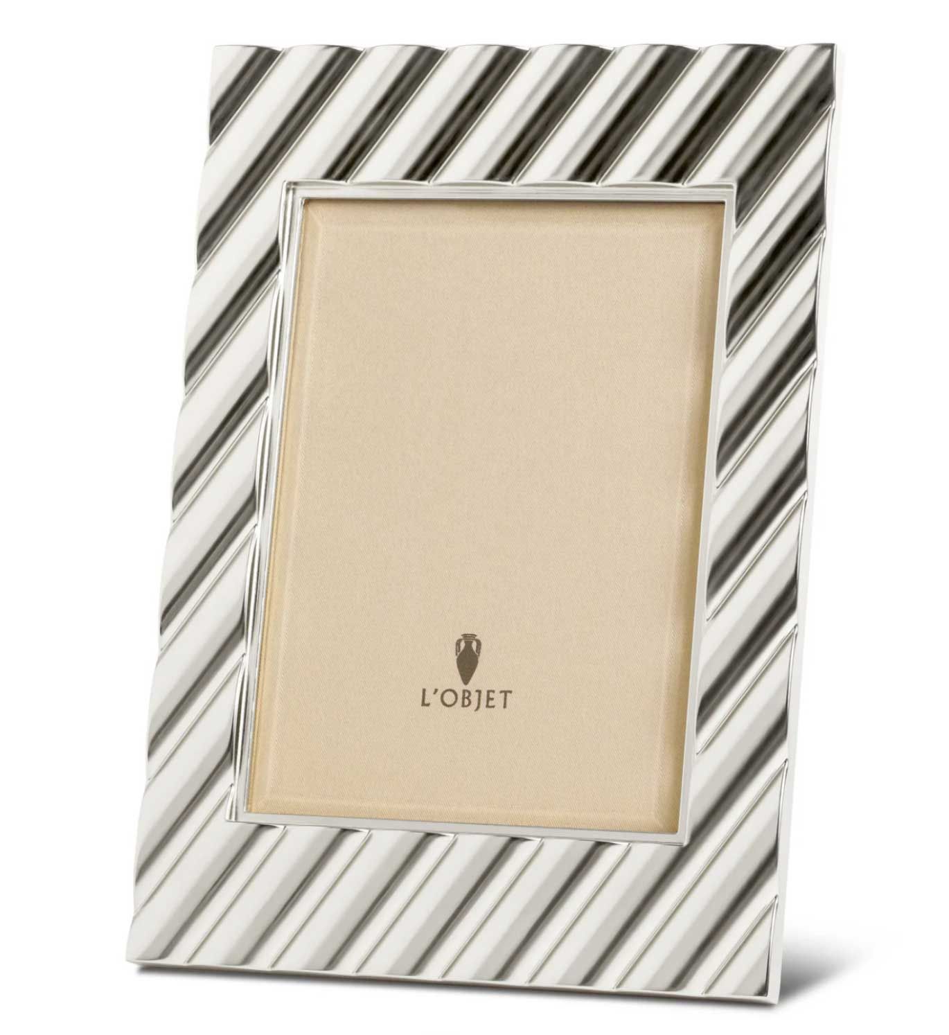 L&#39;Objet Maxime Frame Platinum 5 x 7 Inch Picture Frame F7600M, UPC: 810009648956