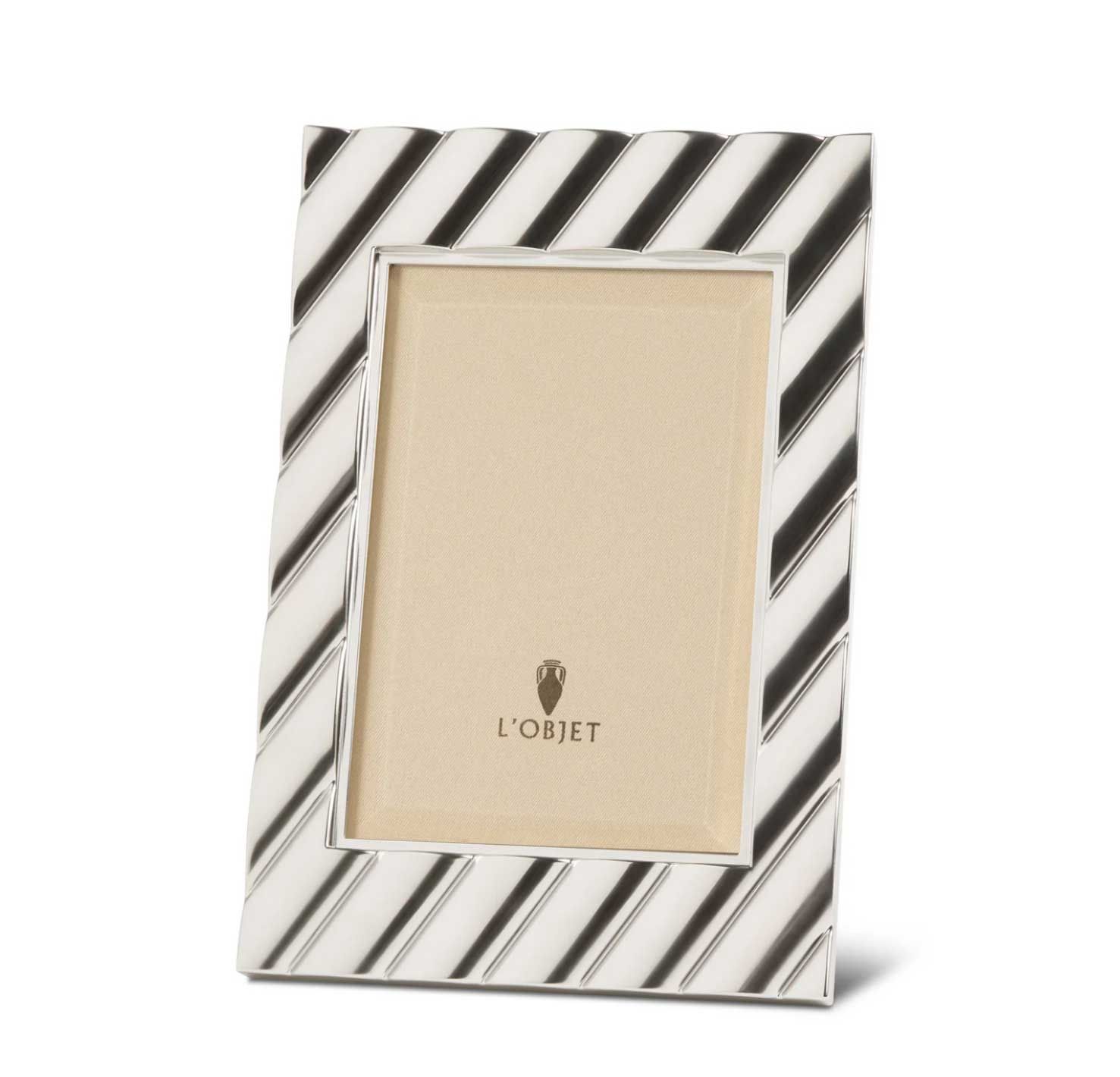 L&#39;Objet Maxime Frame Platinum 4 x 6 Inch Picture Frame F7600S, UPC: 810009648949