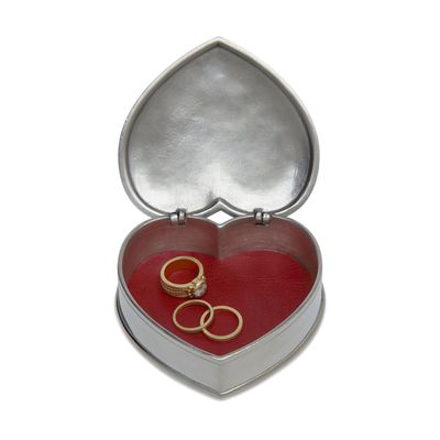 Match Pewter Lidded Heart Box With Red Leather Insert 1412.1