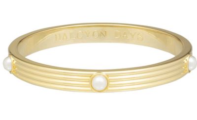Halcyon Days Ribbed Cabochon Pearl Gold Bangle BPRCA05RDG, 5056327816201