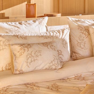 Le Jacquard Francais Champetre 2 Pillowcases Beige 22 x 33 Inch Standard Pair, MPN: 30740