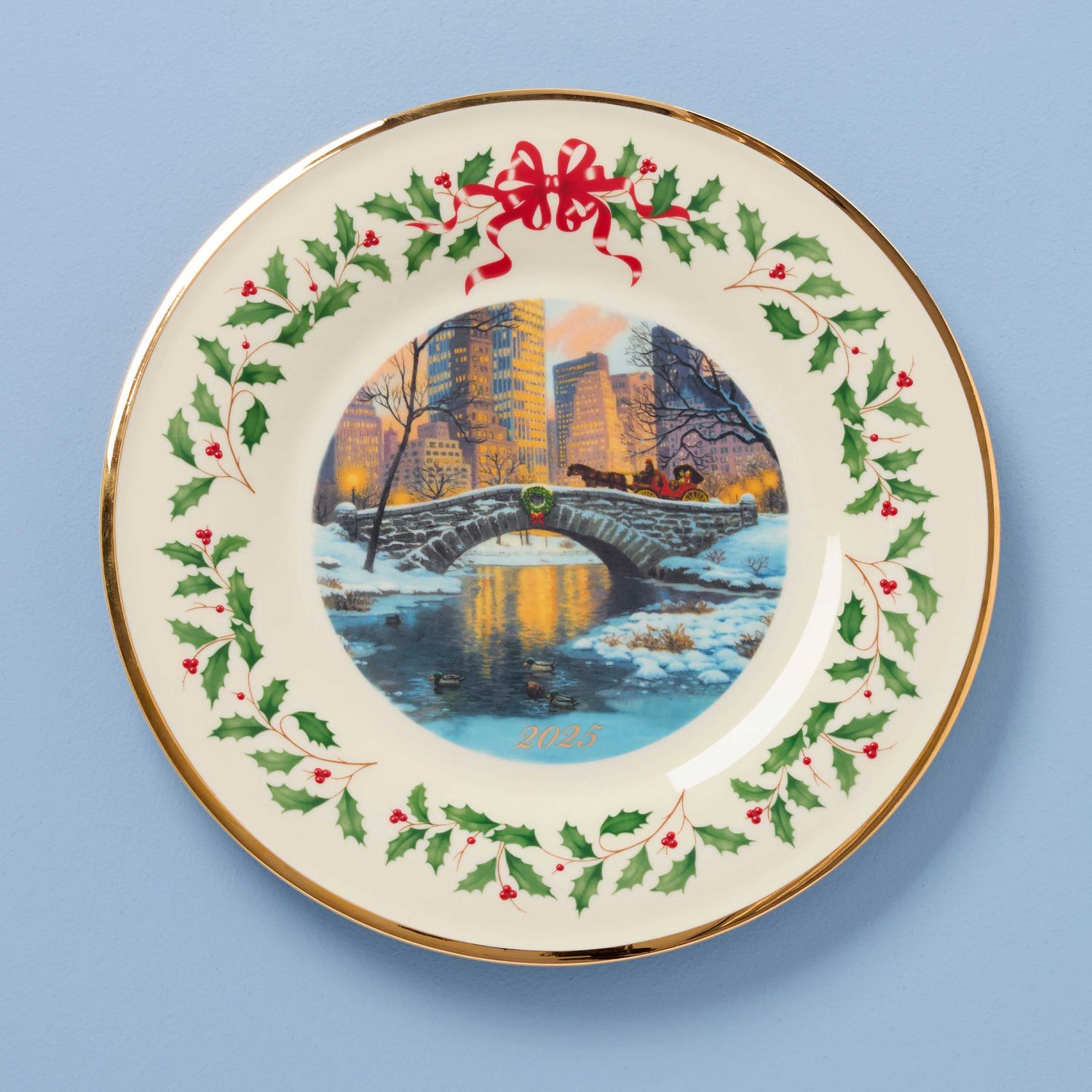 Lenox 2025 Annual Holiday Plate, MPN: 897905, UPC: 194372038973