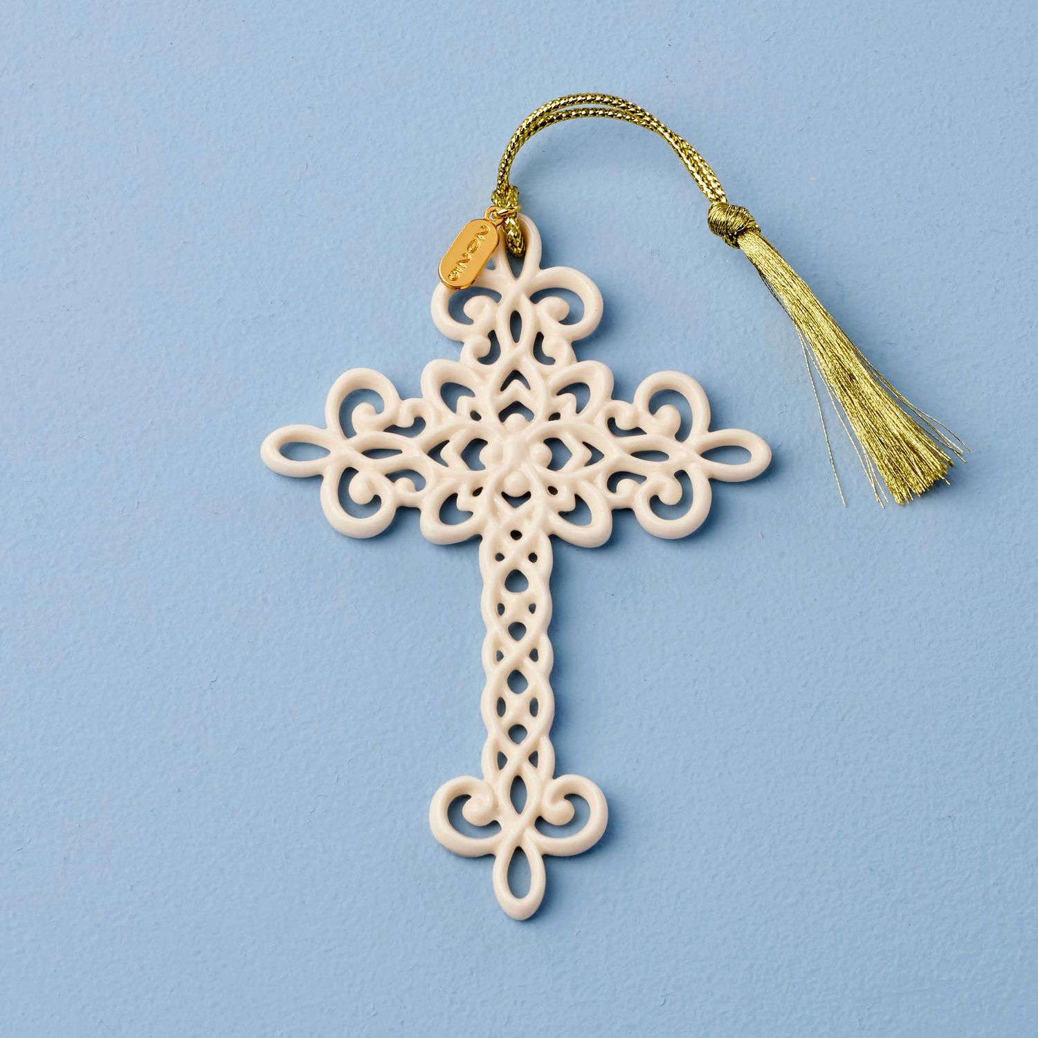 Lenox 2025 Snow Fantasies Cross Ornament, MPN: 897131, UPC: 194372034302