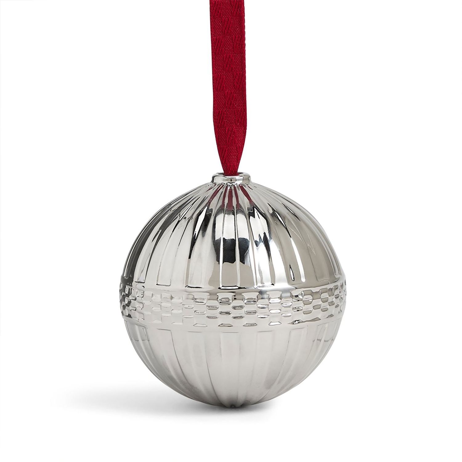Wedgwood Festive Fluted Ornament Silver Coated, MPN: 1081142, UPC: 701587494557