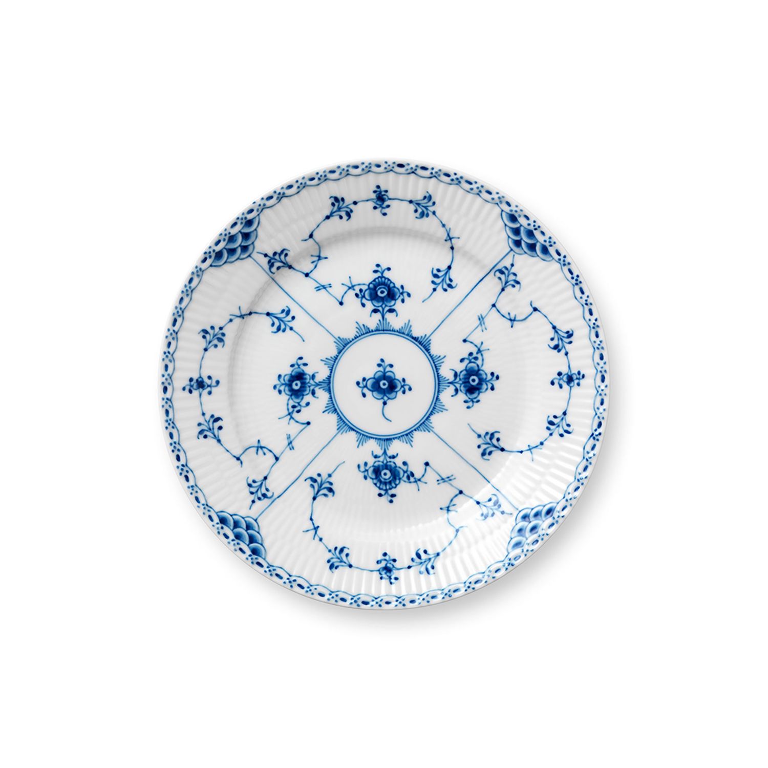 Royal Copenhagen Blue Fluted Half Lace Plate 19 cm, MPN: 1017222, UPC: 5705140158592