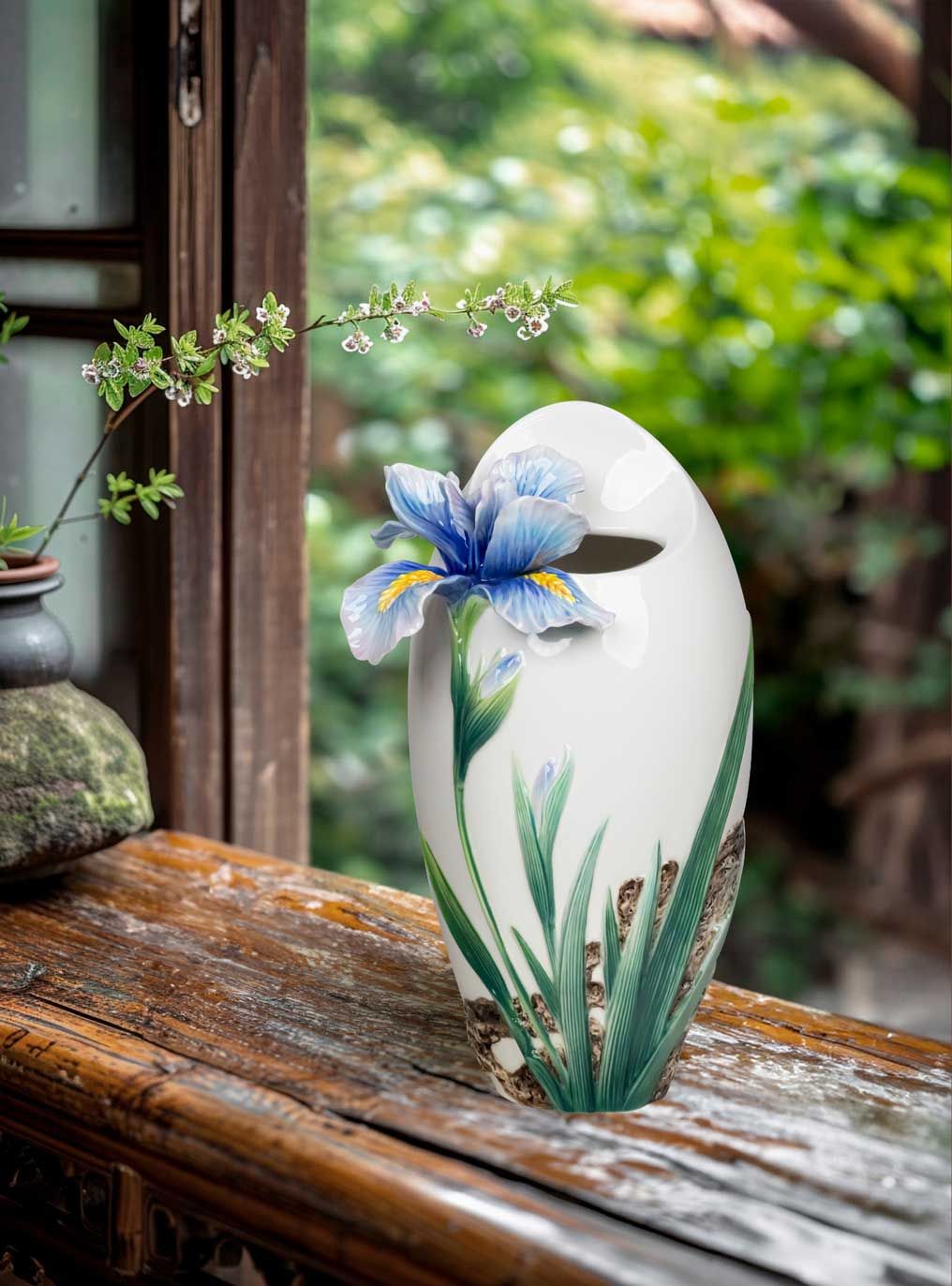 Franz Porcelain Beautiful Hope Iris Design Sculptured Porcelain Vase, MPN: CP00283