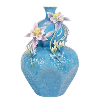 Franz Porcelain Blooming In Victory Columbine Flowers Porcelain Vase, MPN: FZ03980