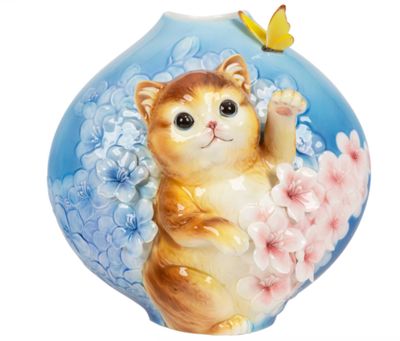Franz Porcelain Influx Of Fortunate Blessings: Lucky Cat Design Sculptured Porcelain Vase, MPN: FZ0…