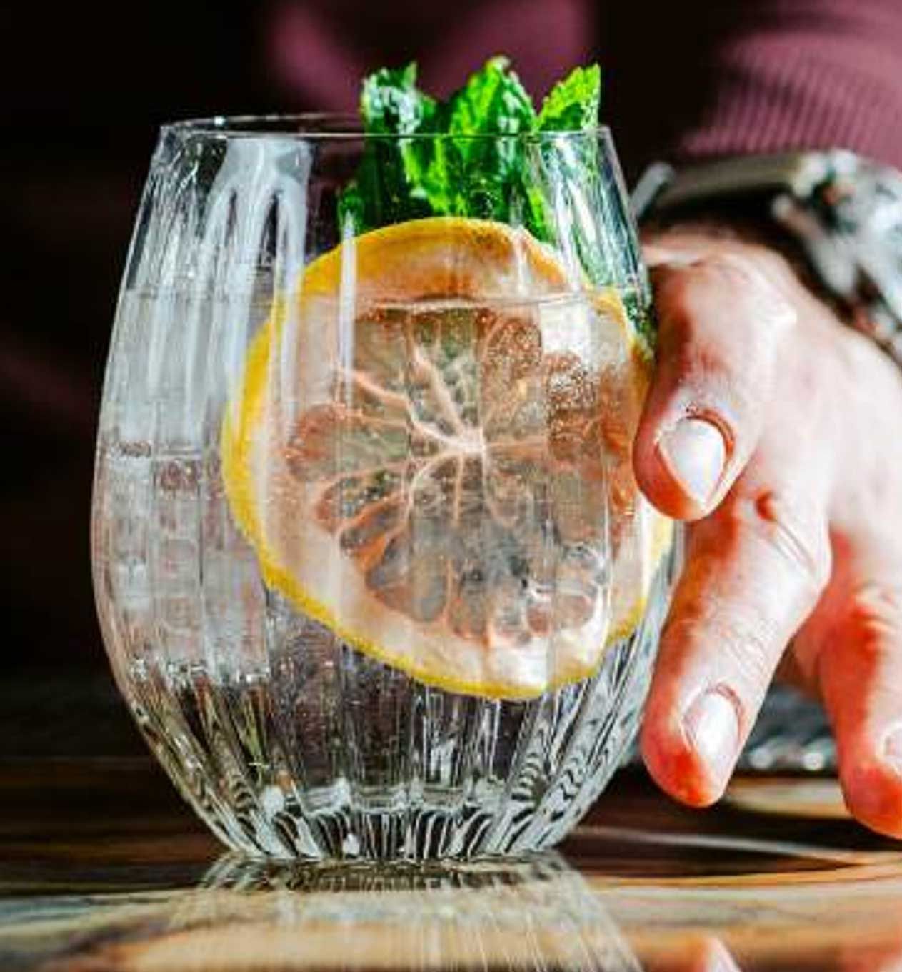 Bold Drinkware Legend 16oz Stemless Unbreakable Crystal , MPN: HG35786-006, UPC: