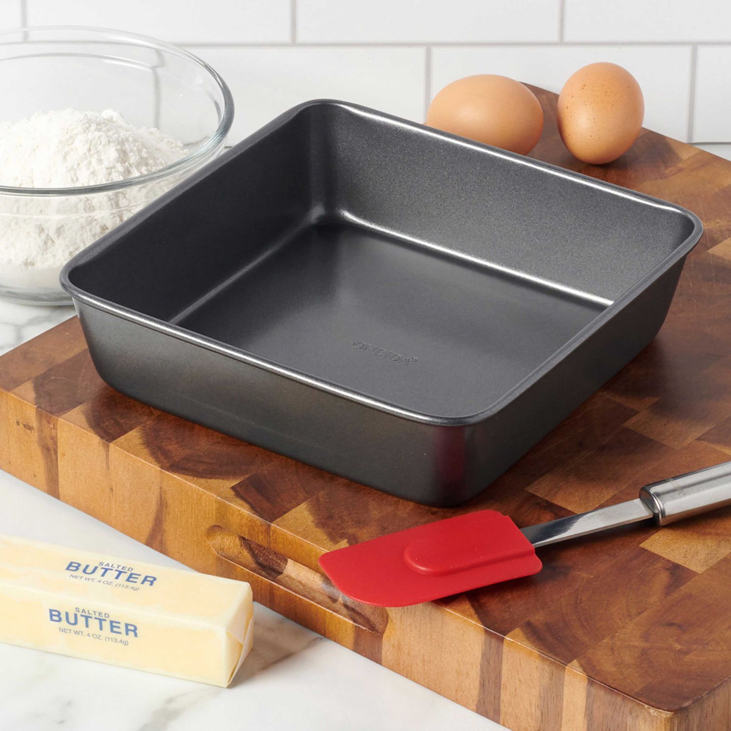 Oneida Bliss Bakeware 8 Inch Square Cake Pan 35221L21 051544352216