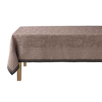 Le Jacquard Francais Romance Pink Tablecloth 69 x 98 Inch, MPN: 31038