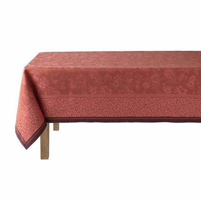 Le Jacquard Francais Romance Red Tablecloth 69 x 126 Inch, MPN: 31042