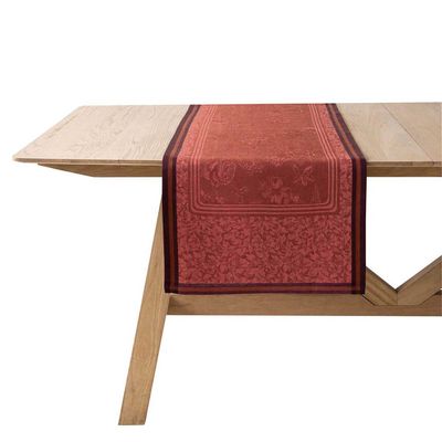 Le Jacquard Francais Romance Red Table Runner 20 x 59 Inch, MPN: 31051