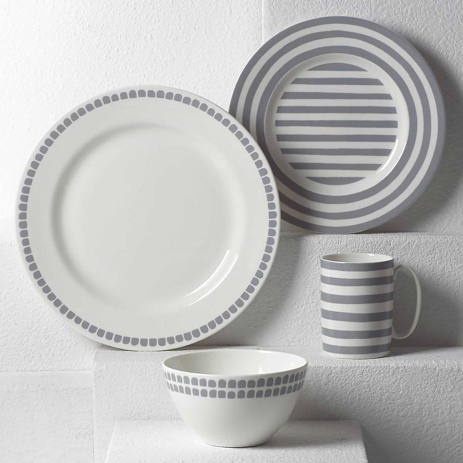 Kate Spade Charlotte Street Grey North 4-Piece Place Setting 867942,