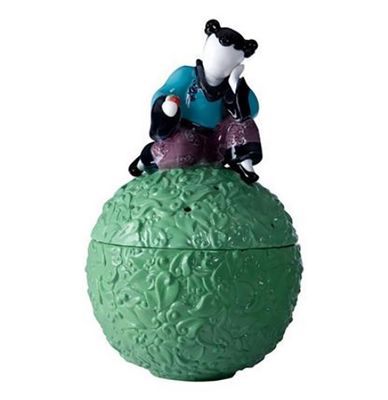 Jean Boggio Dreamer With An Apple Color JB00374
