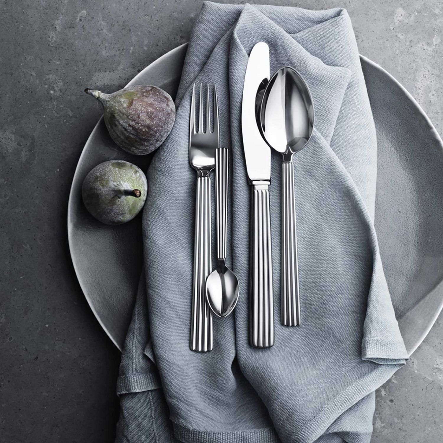 George Jensen Bernadotte Cutlery Gift Box 16 Pieces Service for 4 Mirror Stainless Steel 3609516, 5…