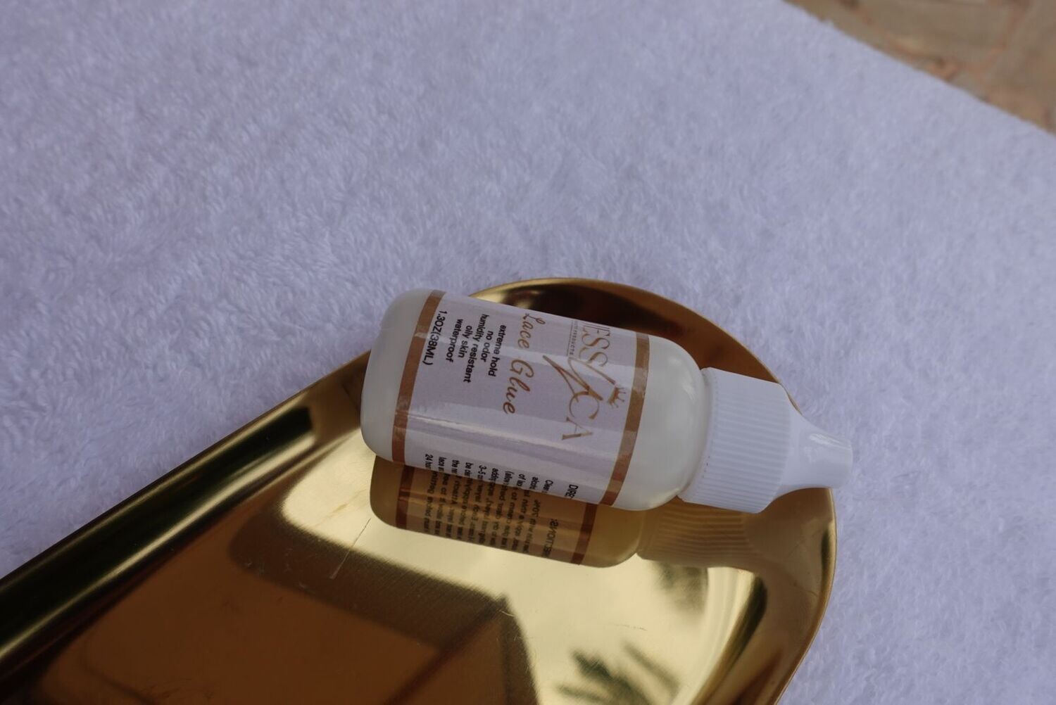 Hair glue