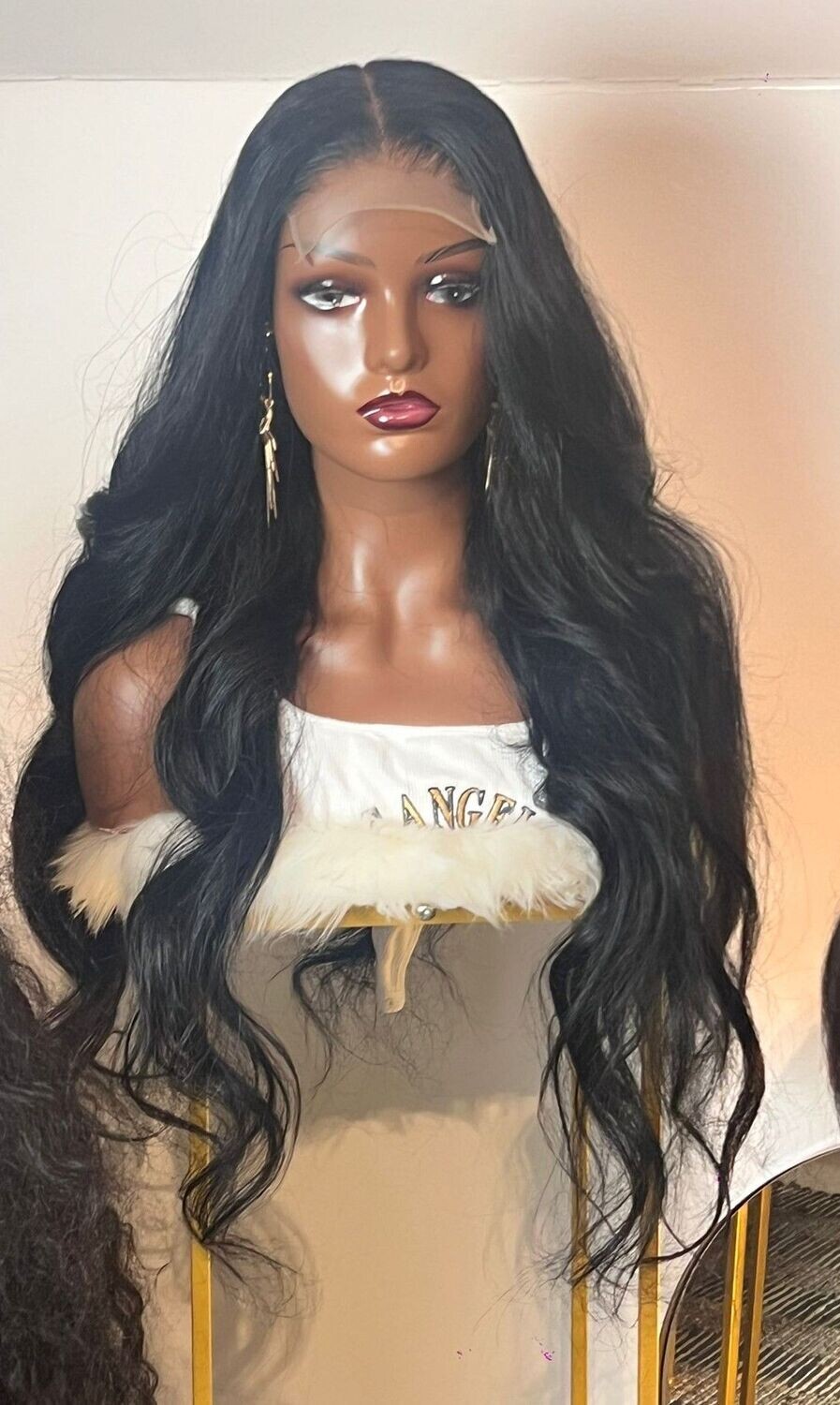 Wig | Straight 30" (26" HD 4*4 closure)