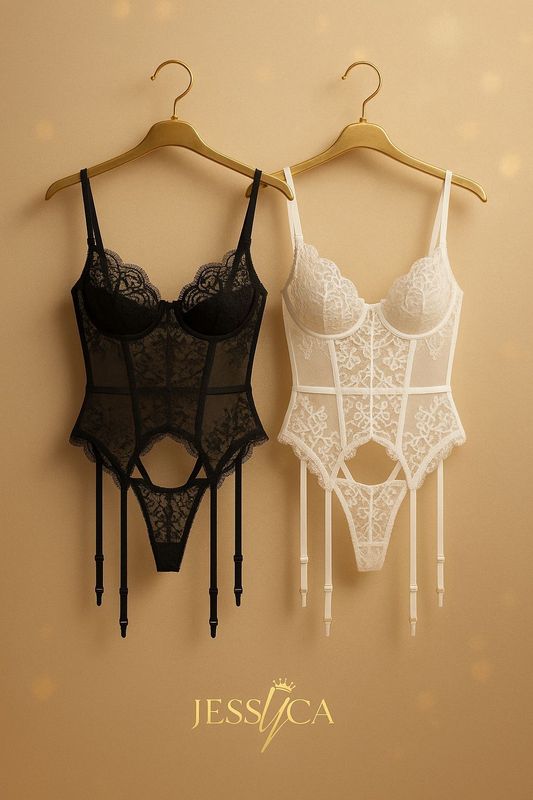 Lace Bodysuit with Gartners