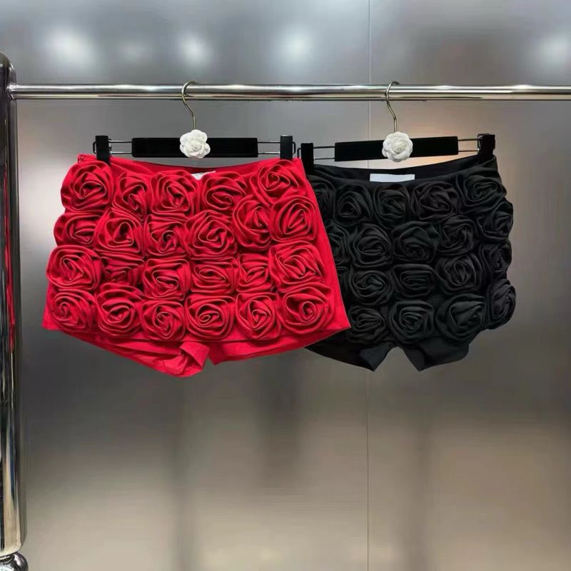 ROSALIA Shorts – 3D Floral Sculpture