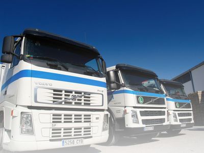 Transporte y  Sevicio de grua en obra