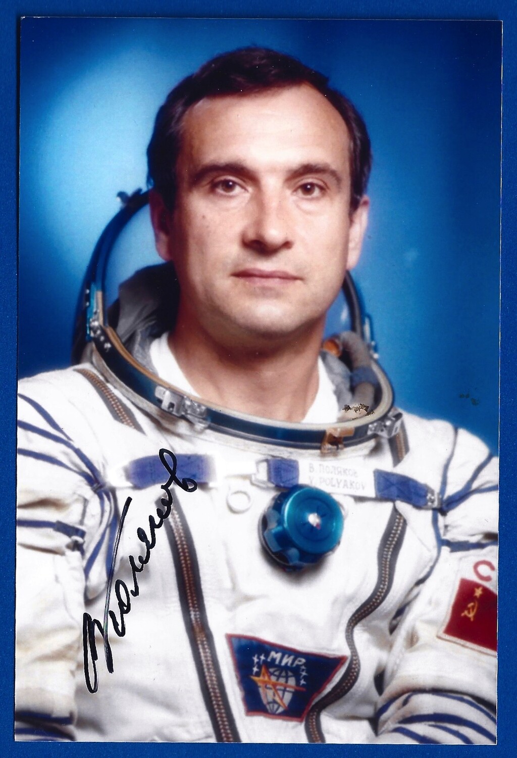 Valeri Polyakov Soviet cosmonaut signed picture