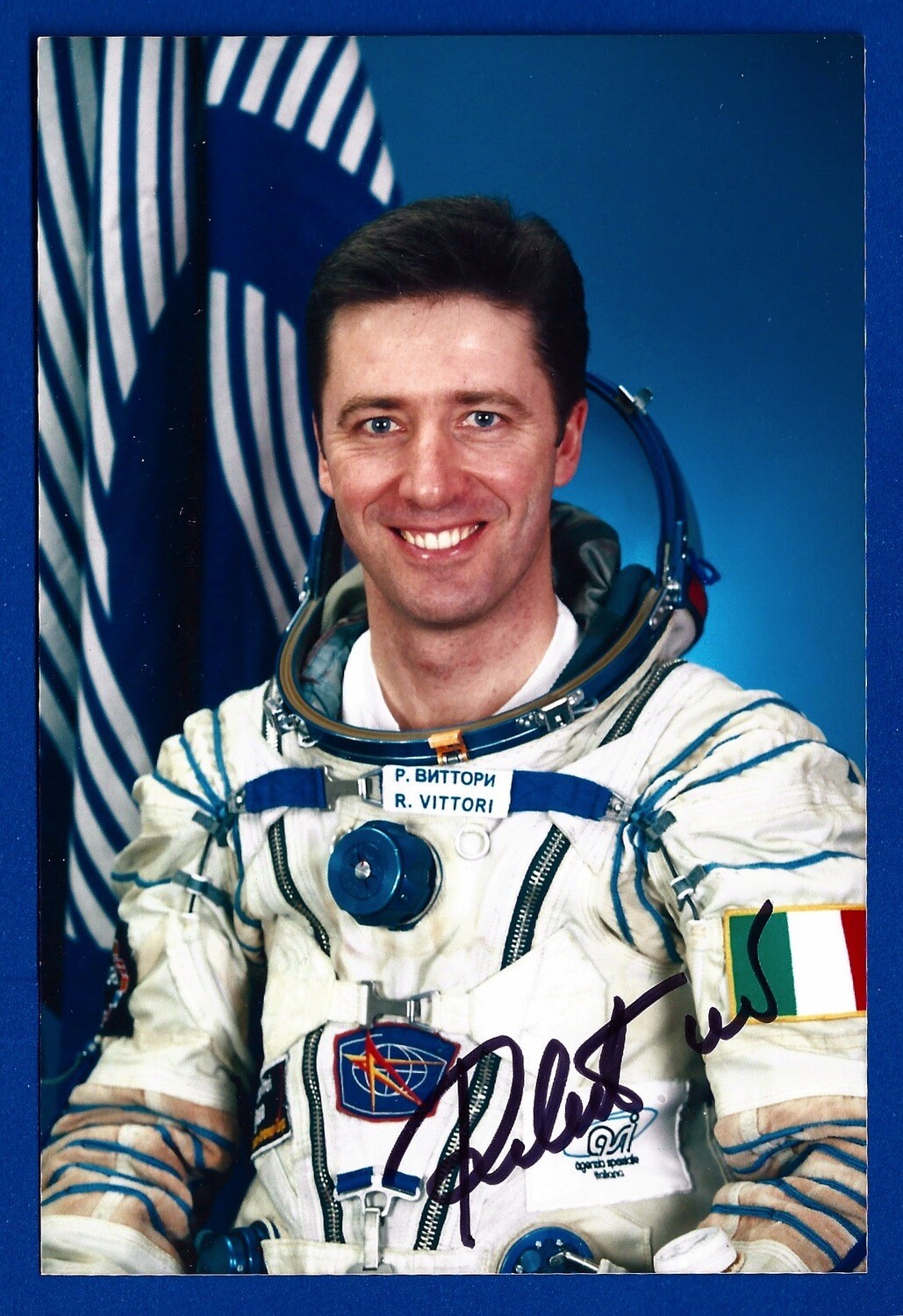 Roberto Vittori Italian astronaut signed picture