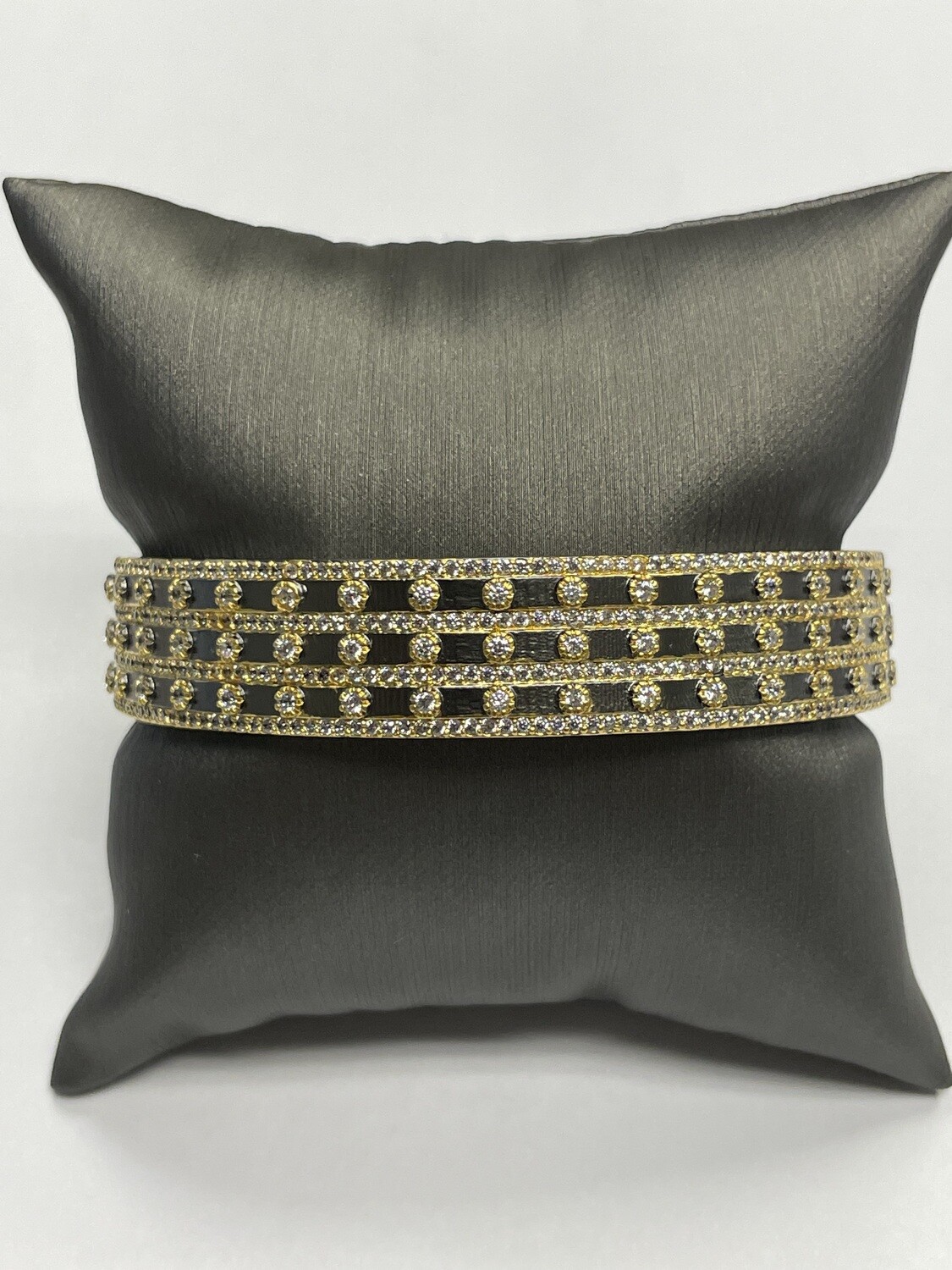 Bangle Black/Gold with pave lines and dots