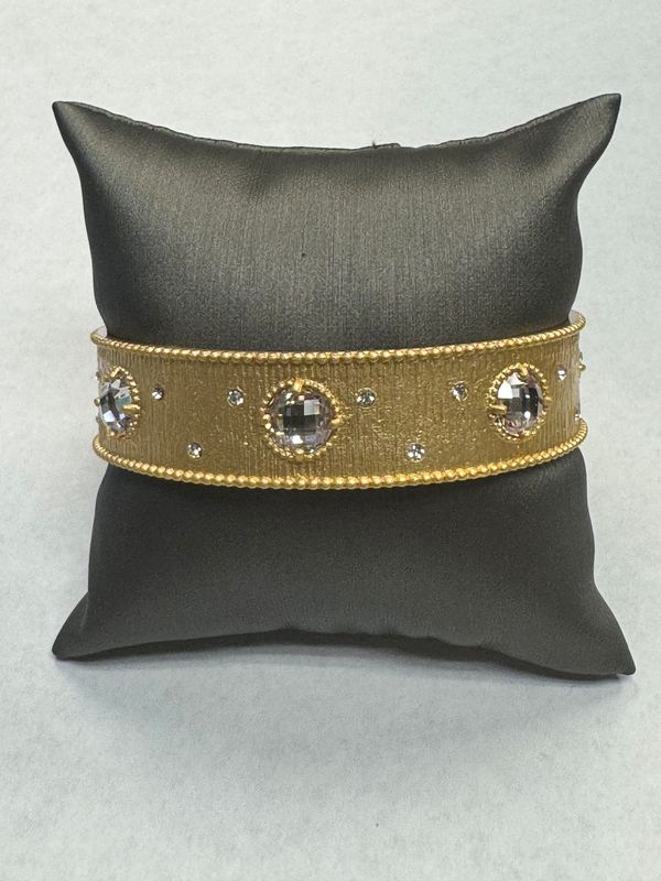 Cuff Sun