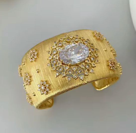 Cuff Balantine