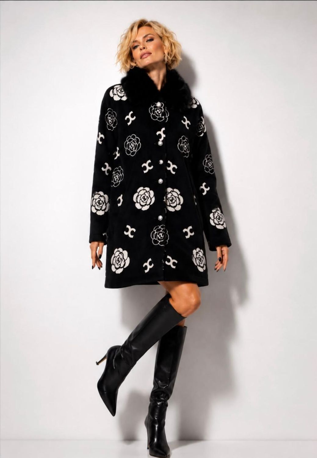 Coat Rose