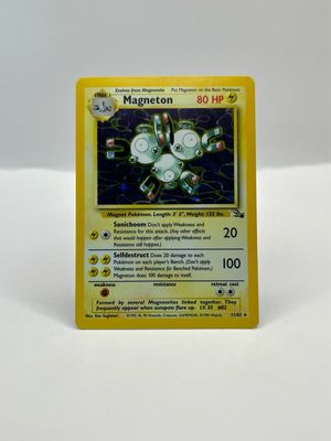 11/62 Magneton Near Mint Holo