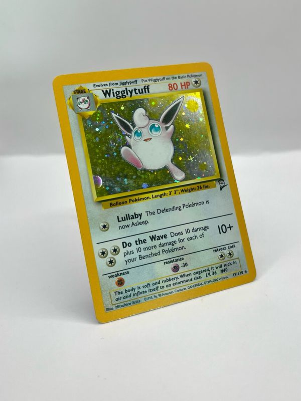 19/130 Wigglytuff Light Play Holo