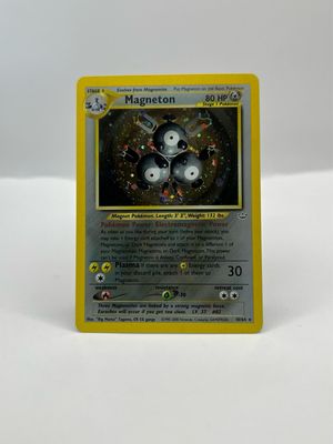 10/64 Magneton Holo Near Mint