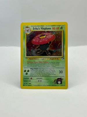5/132 Erika’s Vileplume Holo Light Play