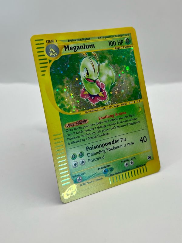 18/165 Meganium Light Play Holo