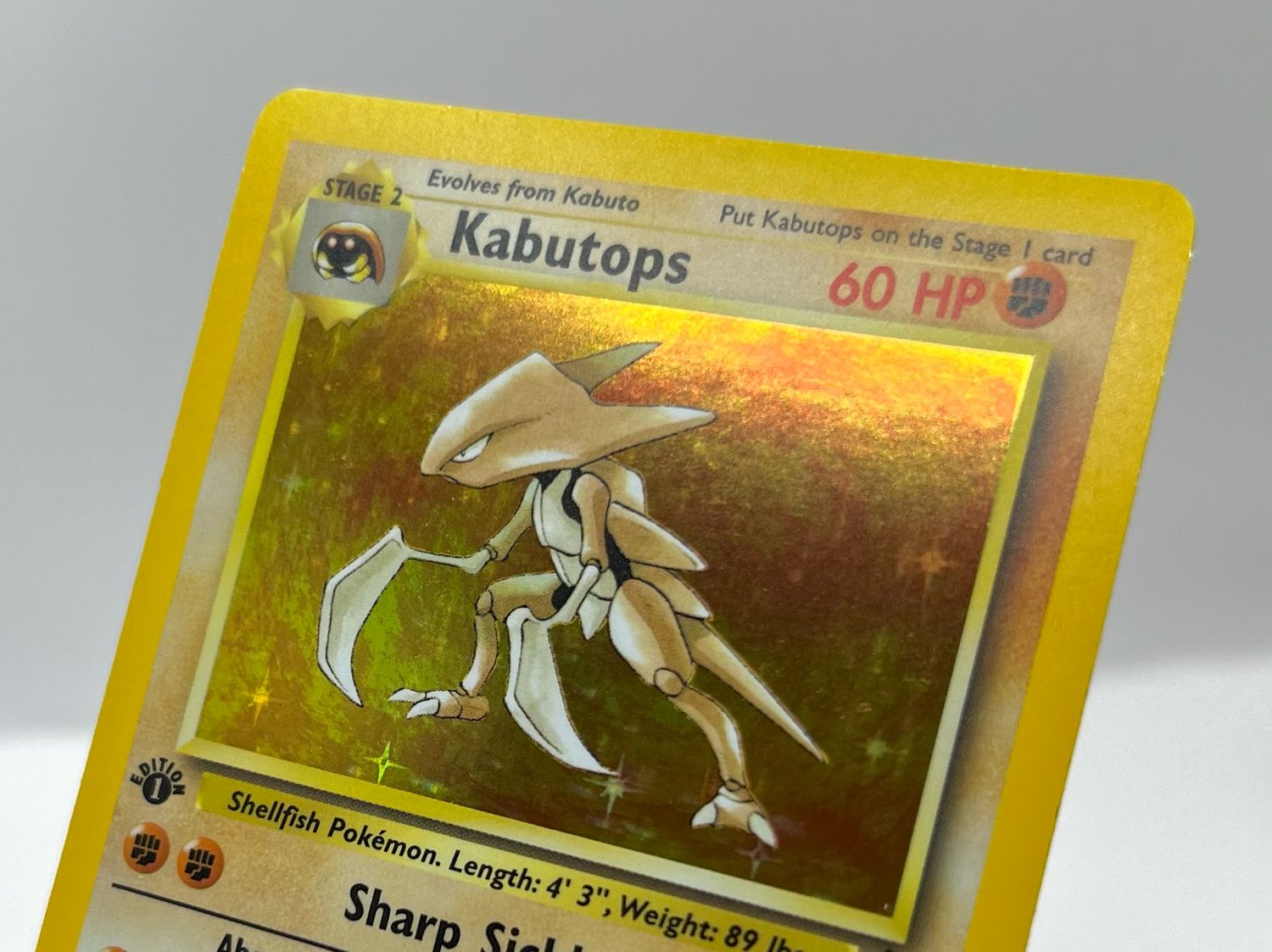9/62 Kabutops Light Play Holo 1st Edition