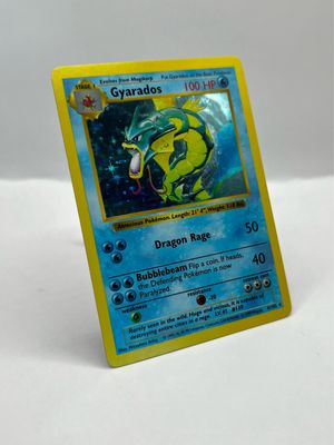 6/102 Gyarados Shadowless Near Mint Holo