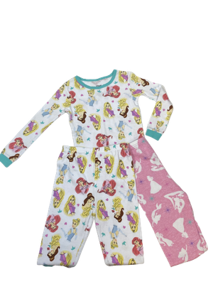 Pijama de princesas de Disney