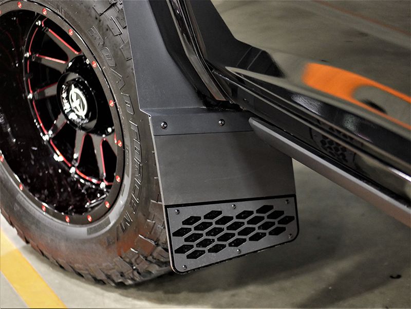 GT OFF-ROAD 12&quot; KICKBACK MUDFLAPS (PAIR)