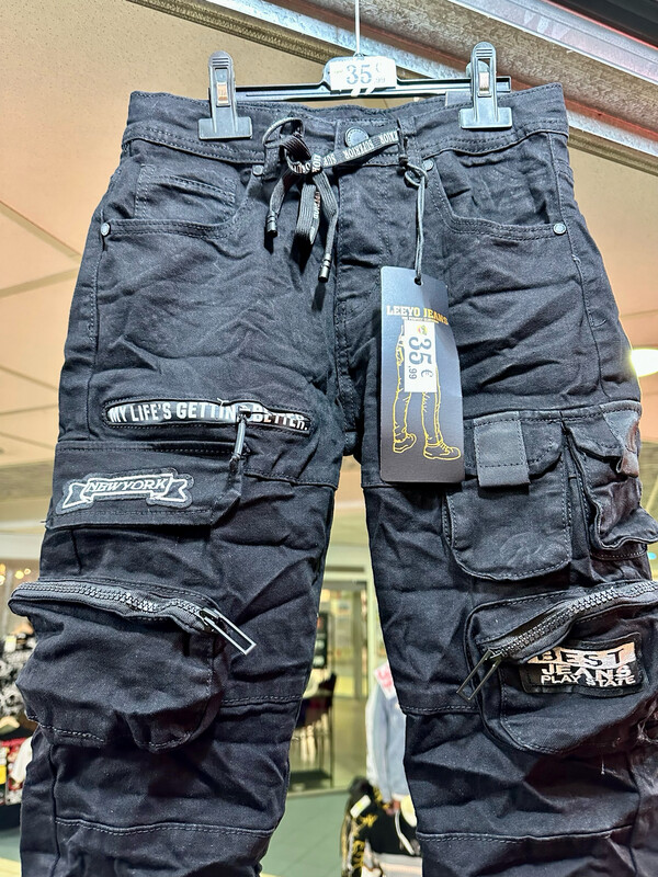 Jeans cargo élasthane noir multi poches